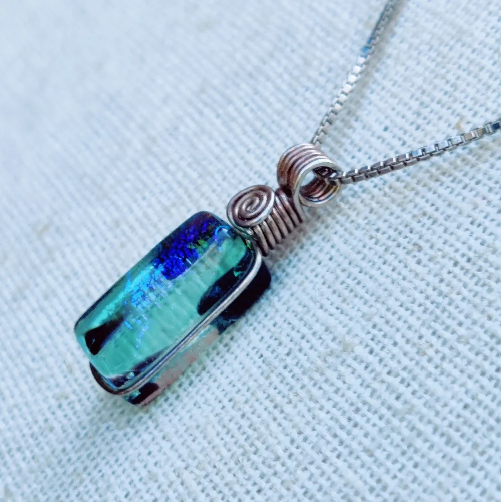 Vintage sterling dichroic glass pendant - Picture 7 of 8